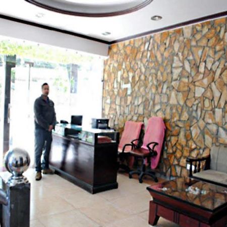 Clarks Inn Binsar Dış mekan fotoğraf